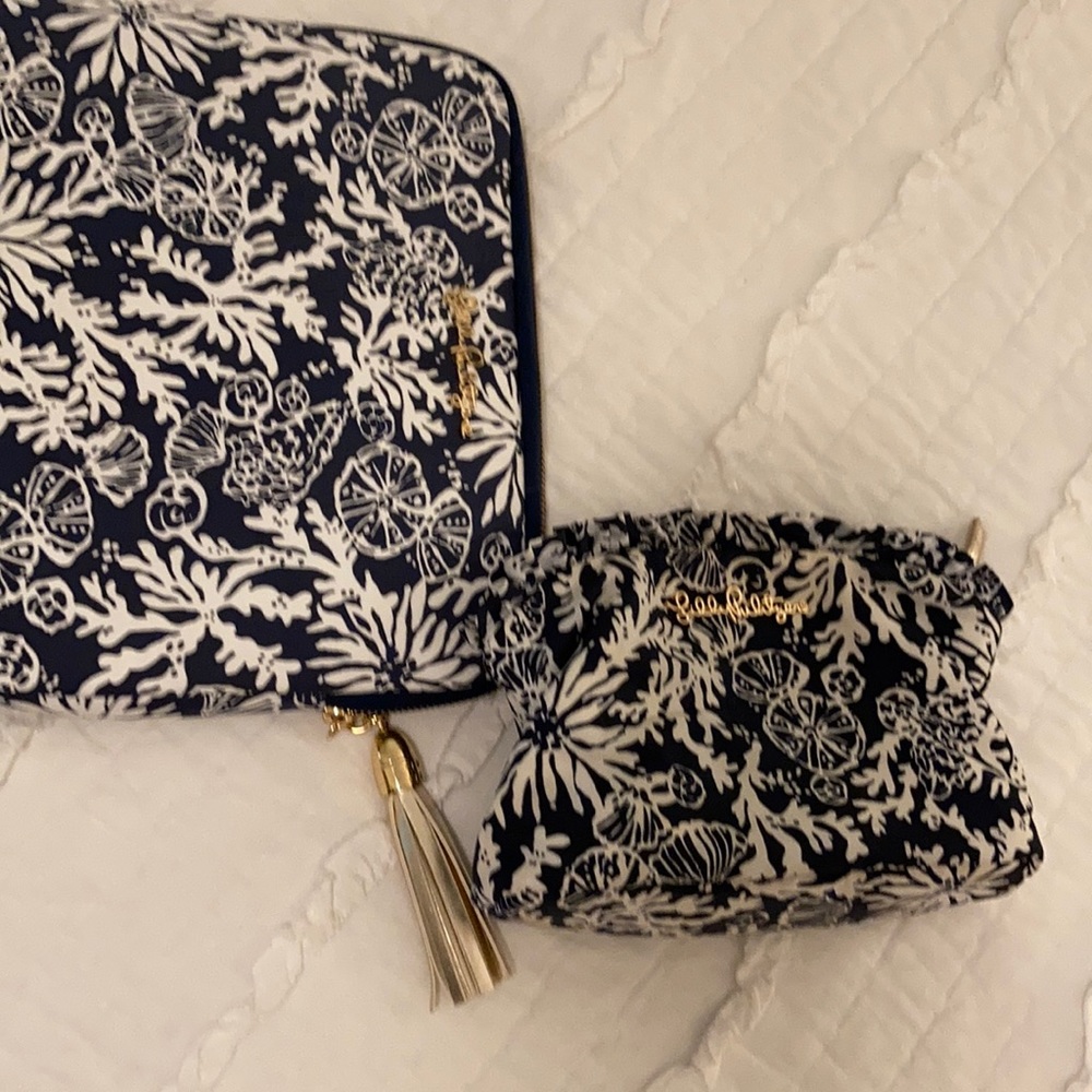 3 for $25)Lilly Pulitzer make up bag and iPad bag